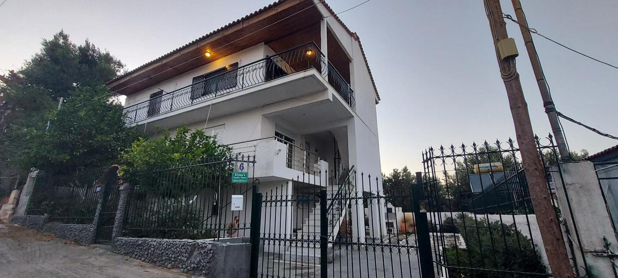 Elena'S Family House Apartment อาร์เตมีดา ภายนอก รูปภาพ