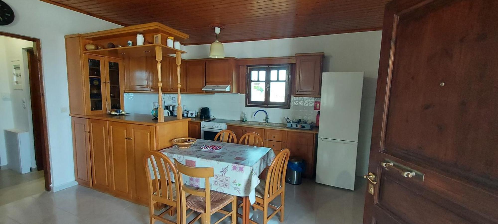 Elena'S Family House Apartment อาร์เตมีดา ภายนอก รูปภาพ